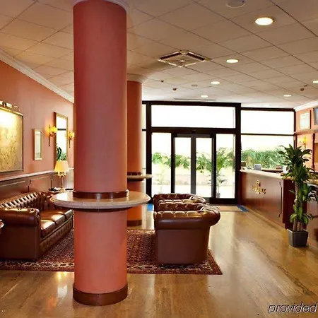 호텔 Atahotel De Angeli 4*