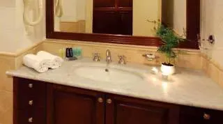 Отель Atahotel De Angeli 4*